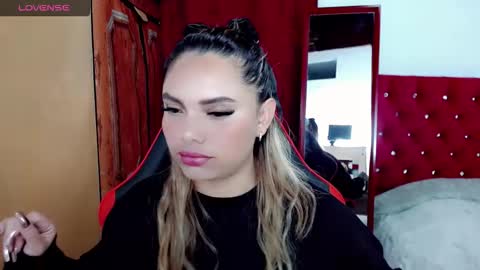Snapshot of natasha__magics chatting on 10/08/25, 02:31 natasha__magics online show from 10/08/25, 02:31