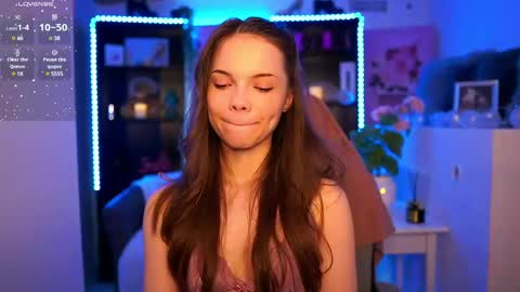 Snapshot of natasha__malkova chatting on 02/07/25, 04:03 natasha__malkova online show from 02/07/25, 04:03