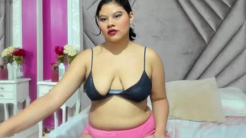 Snapshot of natasha_bigbooty chatting on 10/03/25, 01:08 natasha online show from 10/03/25, 01:08