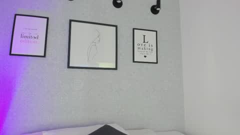  Natasha  online show from 02/12/25, 10:46