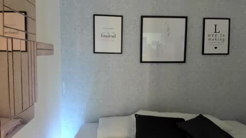  Natasha  online show from 10/03/25, 11:18