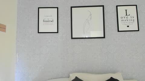  Natasha  online show from 10/23/25, 11:20