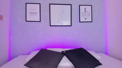  Natasha  online show from 11/12/25, 11:43