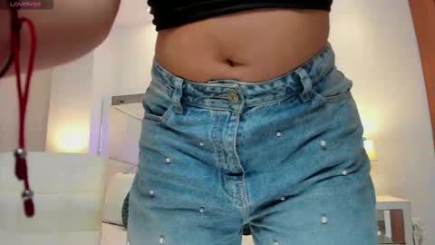 natasha kiim online show from 09/29/25, 03:11