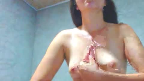 natasha more4 online show from 10/21/25, 11:22