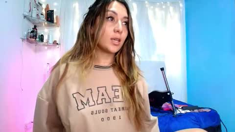 Snapshot of natasha_peach_ chatting on 02/03/25, 09:50 Natasha online show from 02/03/25, 09:50
