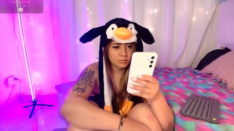 Snapshot of natasha_peach_ chatting on 10/03/25, 12:07 Natasha online show from 10/03/25, 12:07