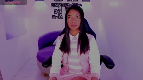 Snapshot of natasha_smith_ws chatting on 01/27/25, 09:55 Natasha  online show from 01/27/25, 09:55