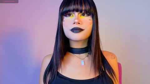 Natahsa  online show from 11/15/25, 07:38