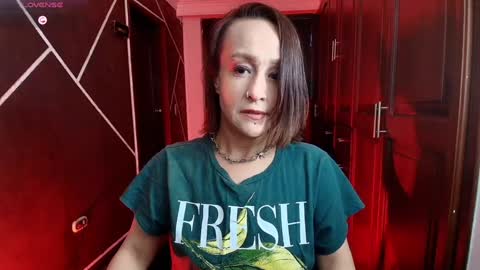 Snapshot of natashamason chatting on 01/22/25, 11:34 Natasha Mason online show from 01/22/25, 11:34