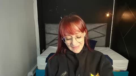 Snapshot of natashamason chatting on 09/14/25, 11:53 Natasha Mason online show from 09/14/25, 11:53