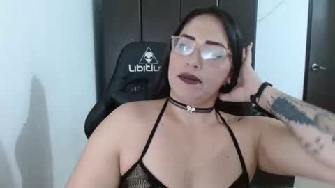 Natasha Smithe  online show from 03/05/25, 01:10