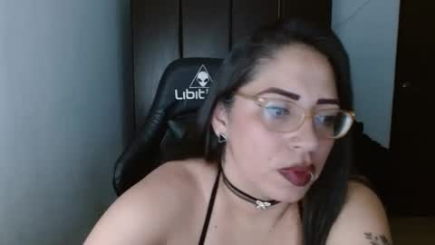 Natasha Smithe  online show from 03/05/25, 04:24