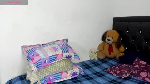 Snapshot of natassha_brown chatting on 12/24/24, 02:10 Natassha online show from 12/24/24, 02:10