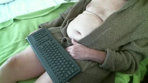 nate1x online show from 01/08/25, 06:52