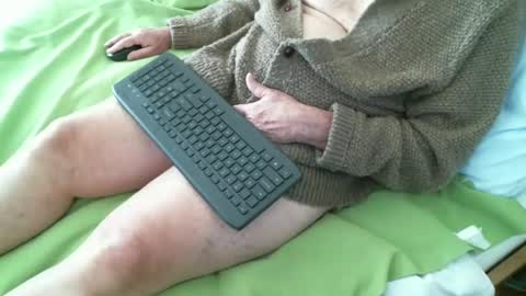 nate1x online show from 01/22/25, 07:24