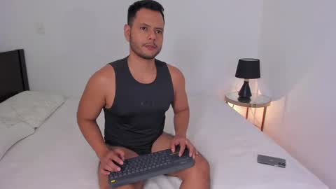 Snapshot of nate_ocean chatting on 12/03/24, 04:25 Nate Ocean online show from 12/03/24, 04:25