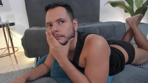 Snapshot of nate_ocean chatting on 03/04/25, 01:23 Nate Ocean online show from 03/04/25, 01:23