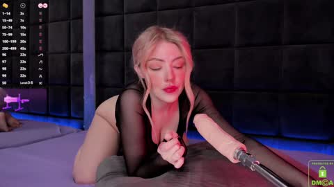 Snapshot of natehalll chatting on 12/29/24, 05:21 NATE online show from 12/29/24, 05:21