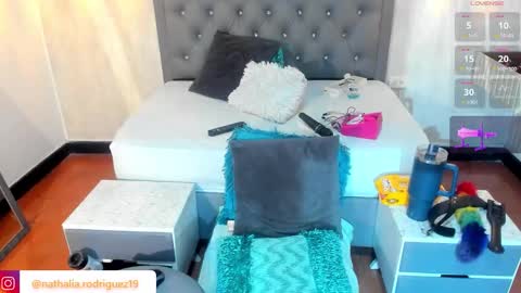 N A T H A L I A online show from 11/04/25, 04:39