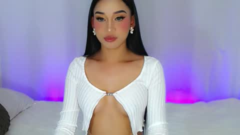   please follow me guyss online show from 10/13/25, 06:08