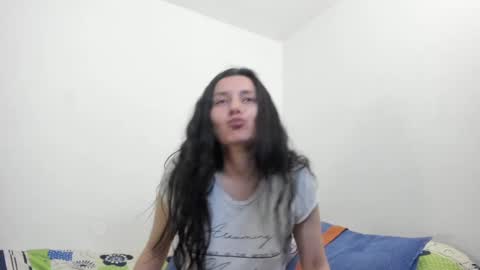 Snapshot of nathaly_love96 chatting on 01/10/25, 09:53 Nathaly online show from 01/10/25, 09:53