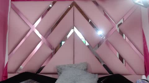 Snapshot of nathaly_low chatting on 12/04/24, 03:04 nathaly low online show from 12/04/24, 03:04