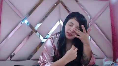 Snapshot of nathaly_sweet23 chatting on 02/22/25, 07:45 Nathaly sweet online show from 02/22/25, 07:45