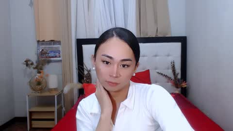 Snapshot of nathalyastone chatting on 12/10/24, 03:33 SWEET NATHALYA online show from 12/10/24, 03:33