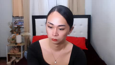 Snapshot of nathalyastone chatting on 01/04/25, 11:54 SWEET NATHALYA online show from 01/04/25, 11:54