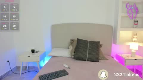 NATHALY  online show from 10/20/25, 10:49