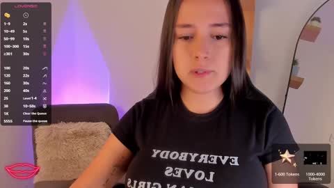Snapshot of nathalyxx_ chatting on 02/12/25, 02:32 nathalyxx_ online show from 02/12/25, 02:32
