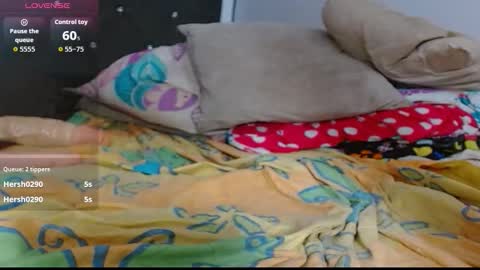 Snapshot of nathasha_miller2 chatting on 10/18/25, 07:31 nathasha online show from 10/18/25, 07:31