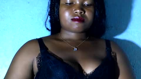Snapshot of nathy02 chatting on 01/20/25, 04:45 Nathy online show from 01/20/25, 04:45