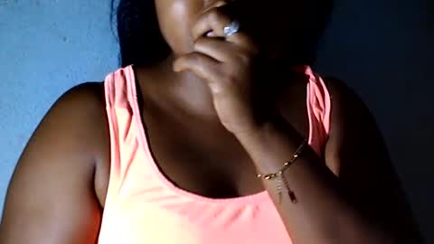 Snapshot of nathy02 chatting on 01/22/25, 04:02 Nathy online show from 01/22/25, 04:02