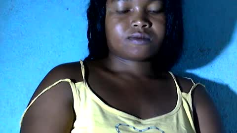 Snapshot of nathy02 chatting on 01/28/25, 05:22 Nathy online show from 01/28/25, 05:22