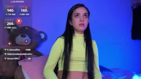 Snapshot of nathy_8 chatting on 01/08/25, 10:48 Nathalia online show from 01/08/25, 10:48