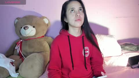 Snapshot of nathy_8 chatting on 03/01/25, 04:58 Nathalia online show from 03/01/25, 04:58