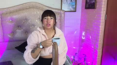 Snapshot of nathytorres chatting on 01/28/25, 11:28 Natalia Torres online show from 01/28/25, 11:28
