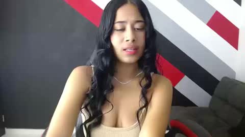 Snapshot of natihoran chatting on 09/26/25, 12:58 natihoran online show from 09/26/25, 12:58