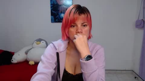 Snapshot of natshaa chatting on 12/07/24, 12:52 IG natsaall online show from 12/07/24, 12:52