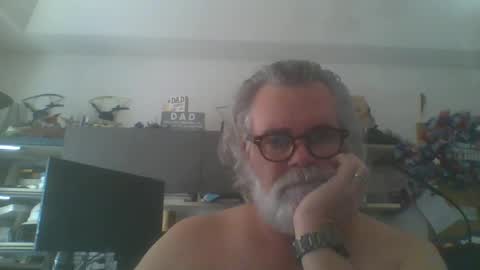 Snapshot of naturalchef69 chatting on 12/19/24, 09:17 naturalchef69 online show from 12/19/24, 09:17