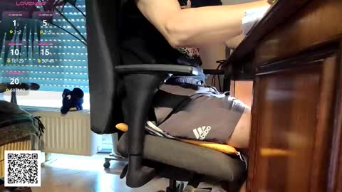 Nature online show from 10/10/25, 08:24