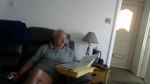 naturistmale81 online show from 09/11/25, 03:34