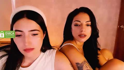 Snapshot of natval_ chatting on 01/09/25, 02:29 Natalia Valeria online show from 01/09/25, 02:29