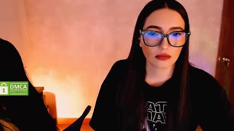 Snapshot of natval_ chatting on 02/07/25, 10:19 Natalia Valeria online show from 02/07/25, 10:19