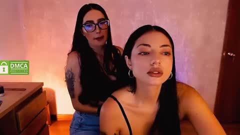 Snapshot of natval_ chatting on 02/09/25, 11:25 Natalia Valeria online show from 02/09/25, 11:25