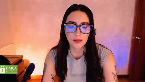 Snapshot of natval_ chatting on 02/16/25, 11:16 Natalia Valeria online show from 02/16/25, 11:16