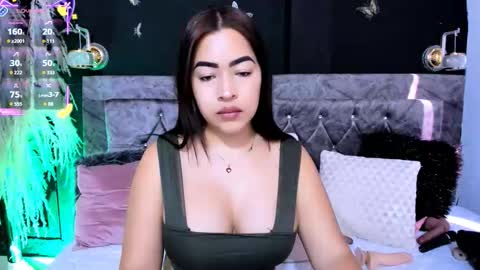 Snapshot of naty_07 chatting on 10/03/25, 08:28 Natalia online show from 10/03/25, 08:28