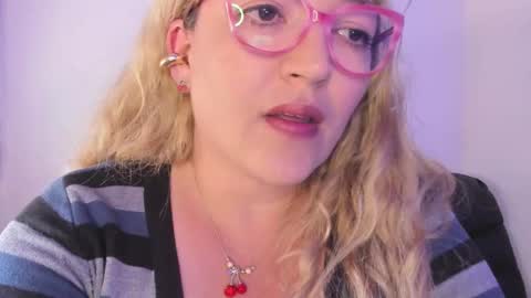 Nataly online show from 10/23/25, 04:06